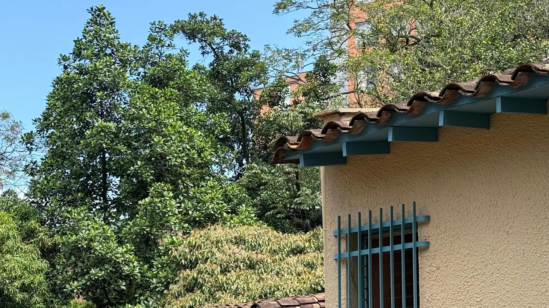 Autenthico Provenza Home Medellin