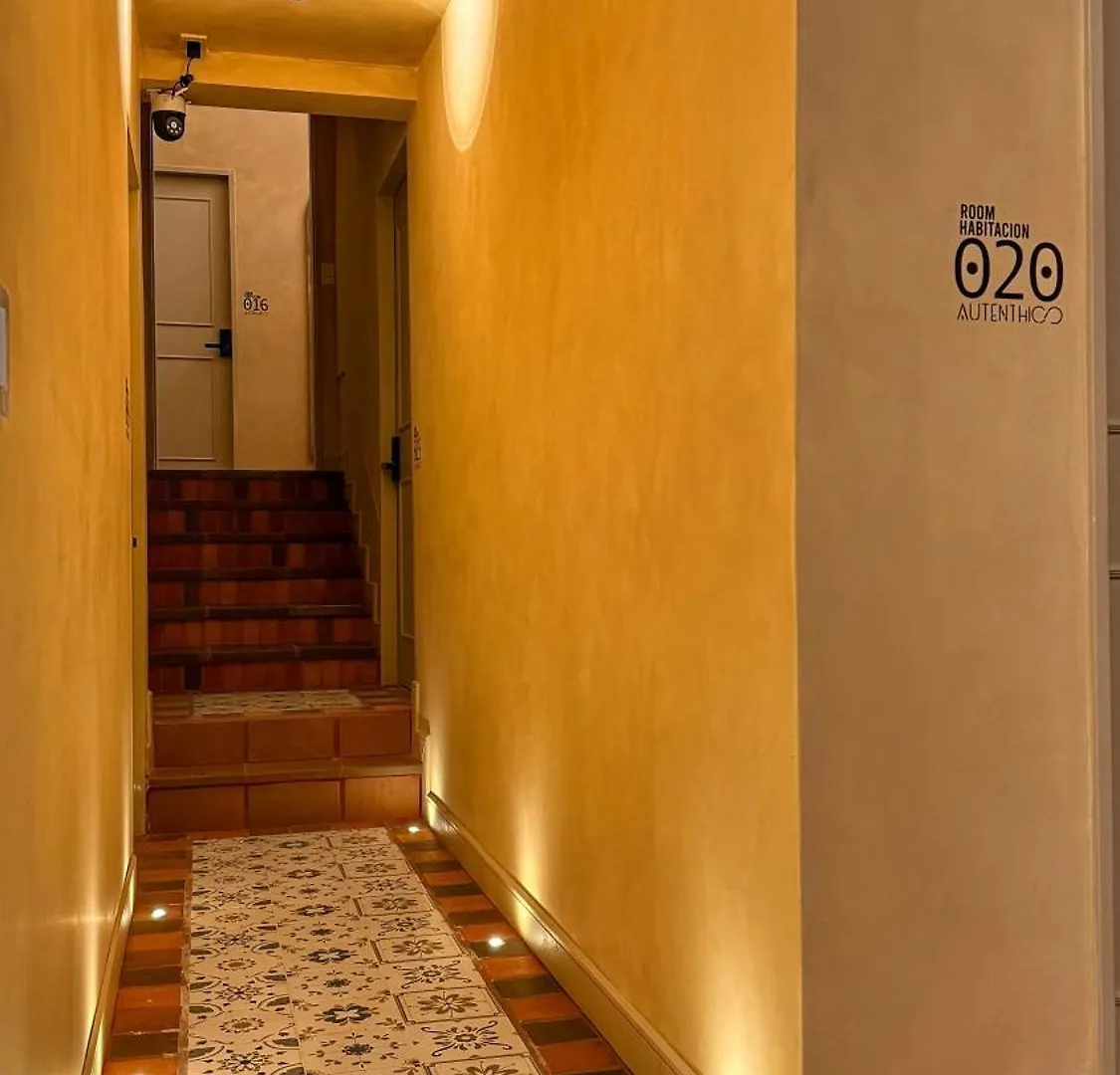 Autenthico Provenza Home Medellin Hotel